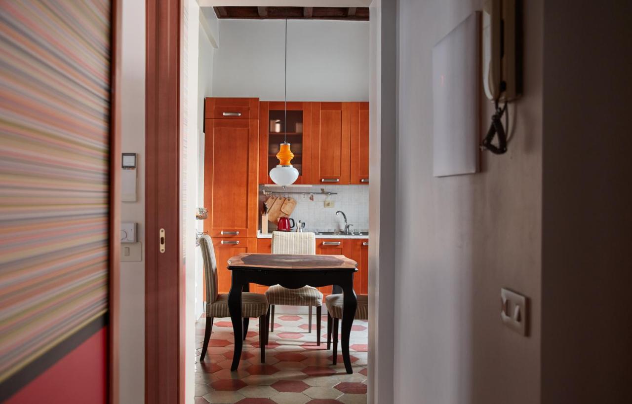 Trasteverehome - Giglio Piazza Farnese Rom